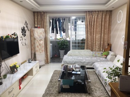 振龙山庄 3室 108㎡ 92万 精装修