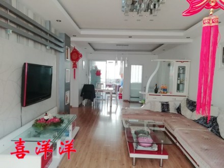 振龙山庄 4室 137㎡ 120万带大杂物间