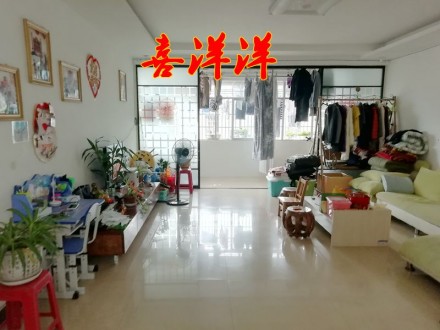 天龙景园 3室 137㎡ 92万带杂物间