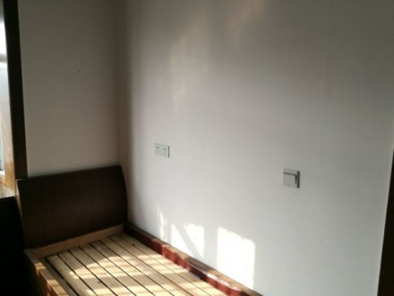 天龙景园 1室 80㎡ 500元/月 普通装修