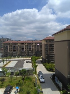 玉龙华府 3室 106㎡ 91万 豪华装修关门卖