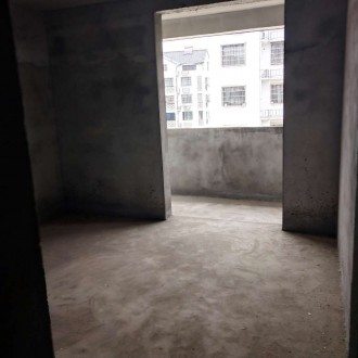 文博园烟雨江南 3+4楼复式  88+88平米  80万 毛坯