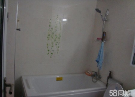 振龙山庄 3室 134㎡ 99万 精装修 带大车库