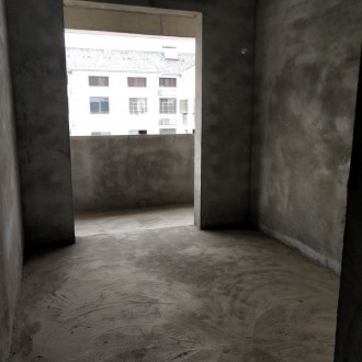 文博园烟雨江南 4室 125㎡ 82.8万 毛坯