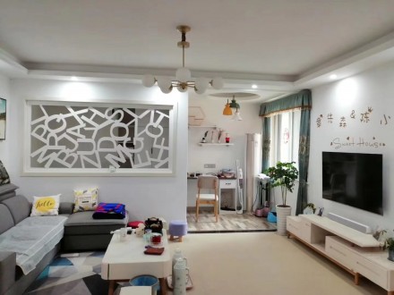 玉龙华府 3室 106㎡95万 豪华装修