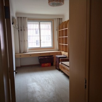 晶星家园 3室 122㎡ 92万 精装修带29平米杂物间