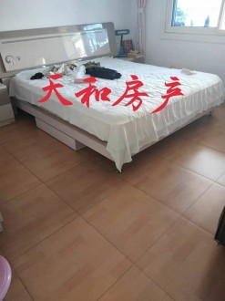 太中附近 3室 110㎡+杂物间 73.8万 精装修