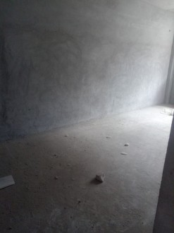 龙山南苑中高层 3室2厅2卫南北通边户 132㎡ 99万 毛坯