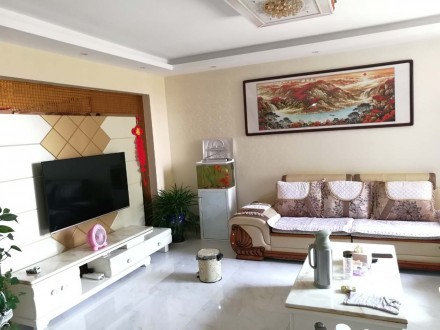 玉龙华府 2室 106.71㎡ 88.8万 精装修