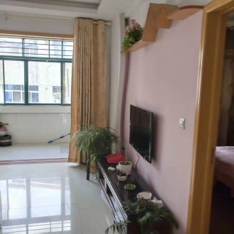 天泰花园 3室 93㎡ 84.8万 精装修带杂物间
