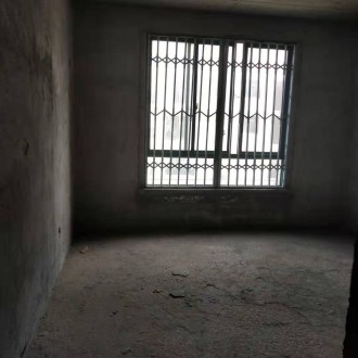 晋湖家园 3室 147㎡ 123.8万 毛坯带车位和杂物间