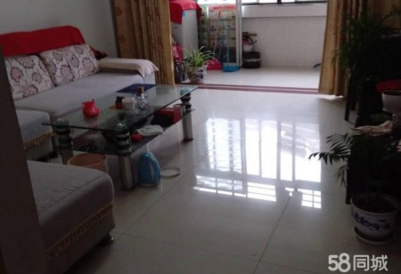 天泰花园 93平精装带杂物间88.9万出售