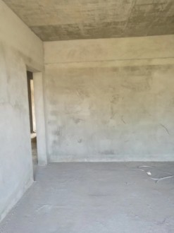  方竹园 3室 105㎡ 85万 毛坯