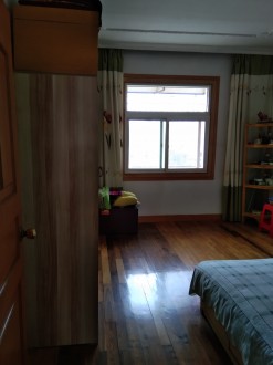 天龙新村 3室 120㎡ 1250元/月 精装修