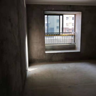 文博园烟雨江南两间店面 104㎡ 65万 毛坯