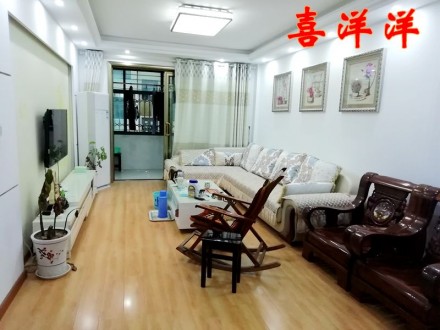 天泰花园 3室 118㎡ 112万 豪华装修车库另算