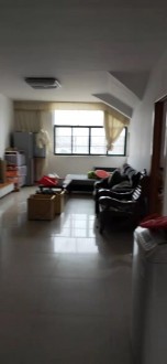 天泰花园 97平复式楼带杂物间32万