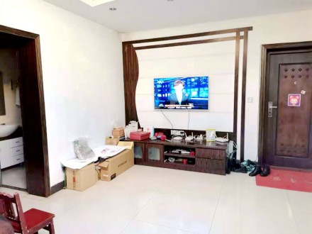 天龙新村 4室 129㎡ 96万 精装修带车库