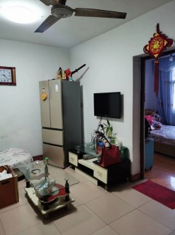新城中心位置 3室 70㎡ 54万 精装修