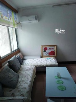 建司小区 3室 98㎡ 77万带杂物间