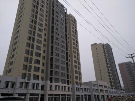 晋湖家园 3室 120㎡ 97.8万 毛坯带杂物间