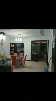 天龙新村 4室 128㎡ 精装修带车库  92.8万