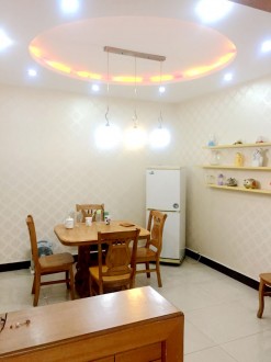 天龙新村 3室 119㎡ 98万 精装修带28平方车库