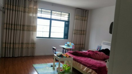 天泰花园 3室 139.97㎡ 96.8万 精装修