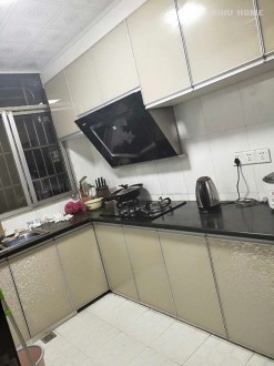 天龙景园 3室 136.3㎡ 105万 精装修带车库