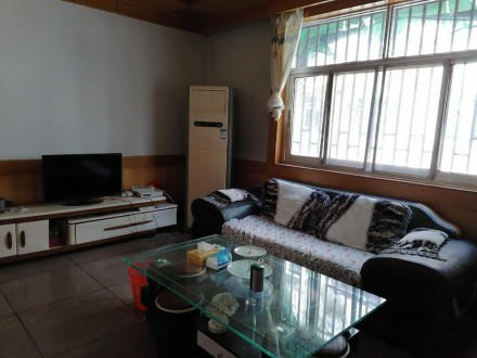 新小老校区 3室 85㎡ 63.8万 精装修带杂物间