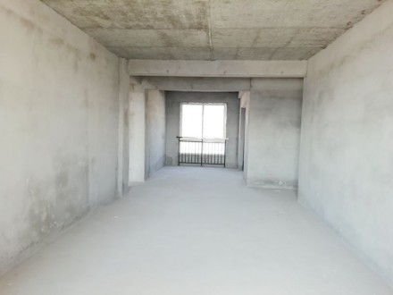 玉龙华府 3室 120㎡ 101万 毛坯带24平方杂物间