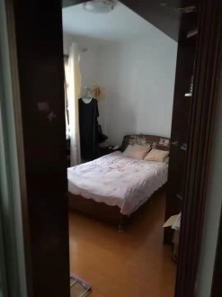 商夏小区 3室 86㎡ 72万 精装修带杂物间