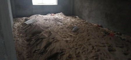 玉龙华府 3室 126㎡ 100万 毛坯带大杂物间