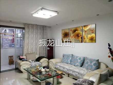 振龙山庄 4室 135㎡ 98万 精装修