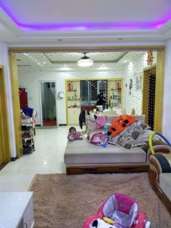 玉龙华府 3室 120㎡ 108万 精装修