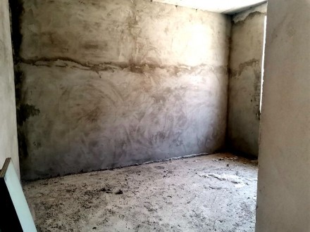 晋湖家园 3室 110㎡ 85.8万 毛坯