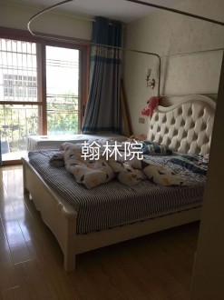 翰林苑 3室 108㎡ 90万 精装修+车库