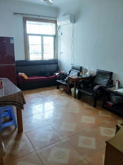 新小附近2楼· 3室 86㎡ 66.8万 精装修