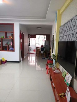 晶星家园 3室 112㎡ 82万 精装修