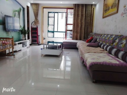 晋湖家园 3室 135㎡ 118万 精装修