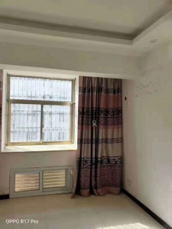 方合小区 3室 105㎡＋车位 76.8万 精装修