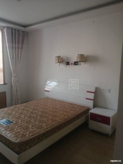 振龙山庄好楼层 3室 106㎡ 86.6万 精装修