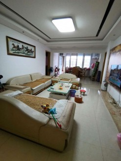 中创大厦 4室 147㎡ 101万 精装修