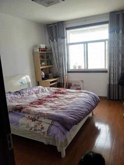 金色家园 5楼带复式楼带杂物间 125㎡ 99.8万 精装修