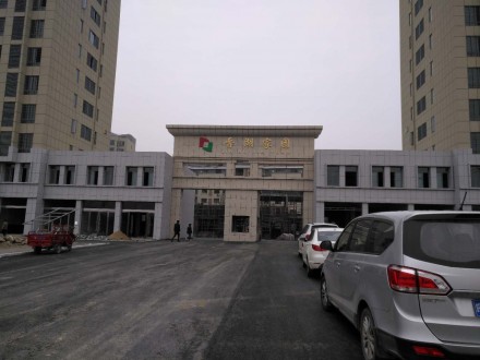 晋湖家园 2室 108㎡ 91.8万 毛坯带车位杂物间