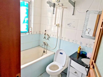 天龙新村 3室 104㎡ 76.8万 精装修带杂物间