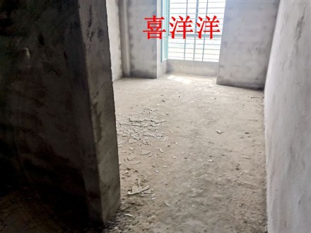 龙城庄园 3室 140㎡ 98.8万 毛坯