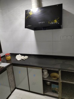 灌区大院 3室 75㎡ 58.8万 普通装修