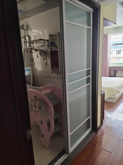 天龙景园 3室 119㎡ 82.8万 精装修