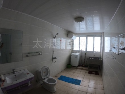 金色家园 3室 125㎡ 95万 精装修带15㎡杂物间